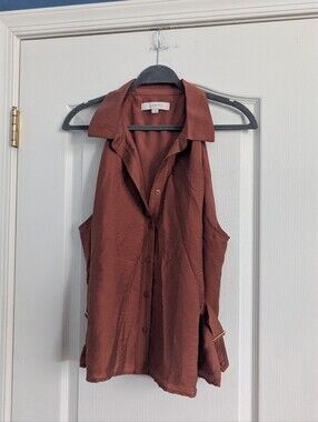 LOFT Sleeveless Button-Up Top in Rust Brown